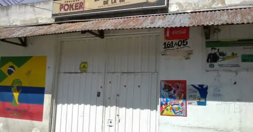 LA GRAN ESQUINA DE LA 8B BOGOTÁ LA GRAN ESQUINA DE LA 8B BOGOTÁ